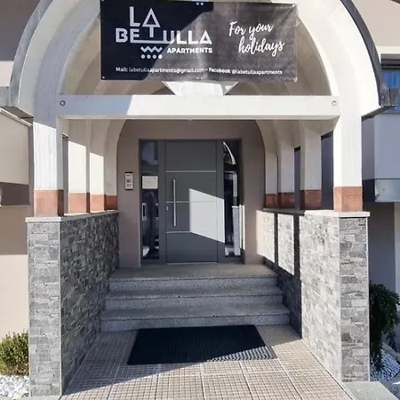 La Betulla Apartments Commezzadura Exterior photo